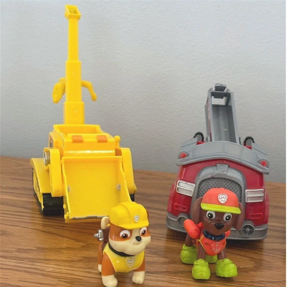 Paw Patrol Toy Lot Rubble Zuma‎ Skye Rocky Figures and Vehicles 9pc Set